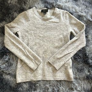 100% Cashmere Women’s sweater